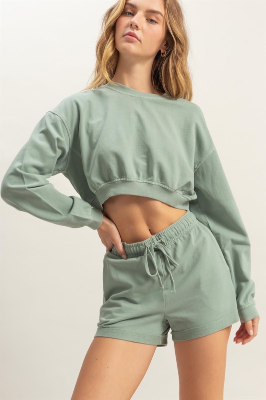 Crew Neck Long Sleeve Crop Sweatshirt - Sage Green
