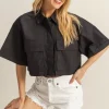 Front Pockets Poplin Collared Neck Crop Shirt - Black