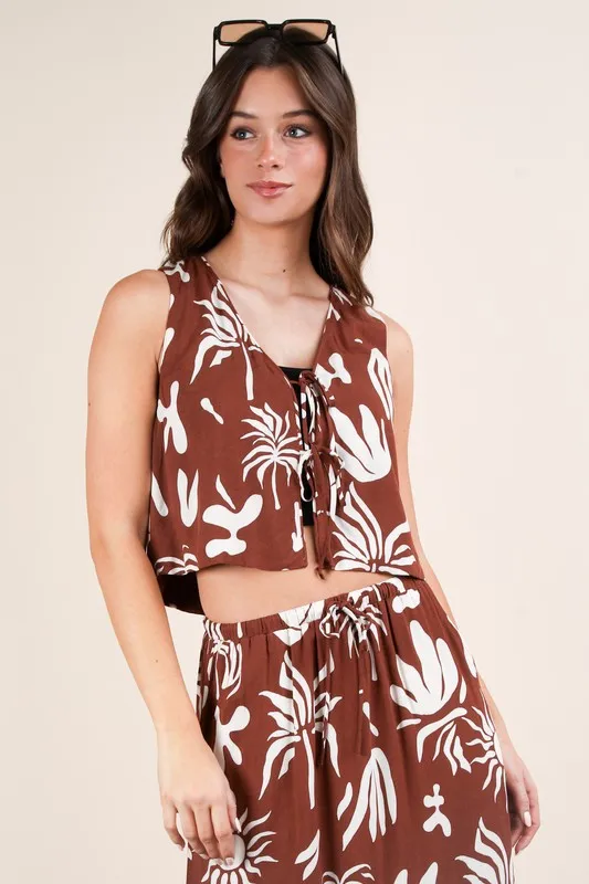 Printed-Front-Tie-Crop-Resort-Top-Chocolate-4